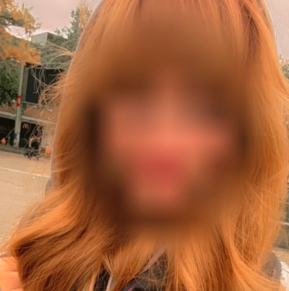 Emma, 31