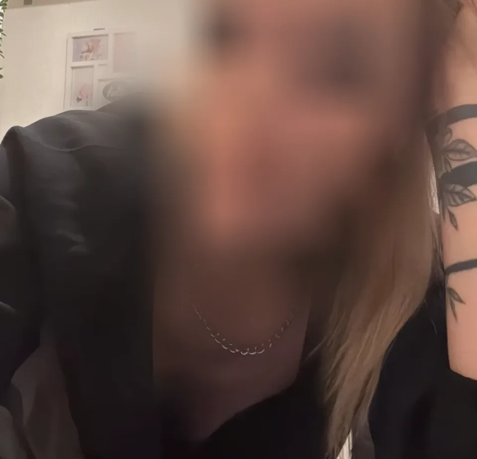 Fabienne, 29