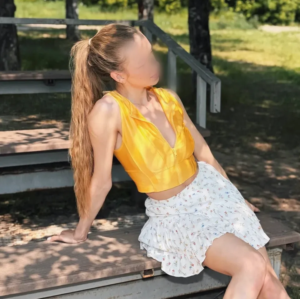 Miriam, 26